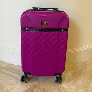 Anne Klein carry on luggage